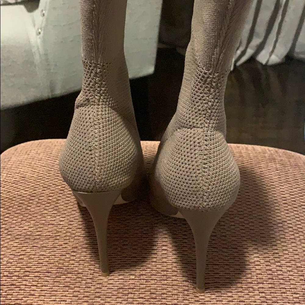 4 inches Tan Booties - Picture 4 of 4